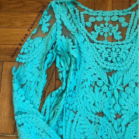 Mint floral sheer top - Picture 5 of 9